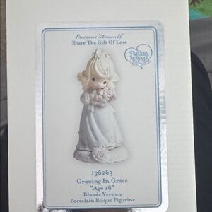 Precious Moments growing in grace age 16 Blonde Figurine with Pink Flowers new I